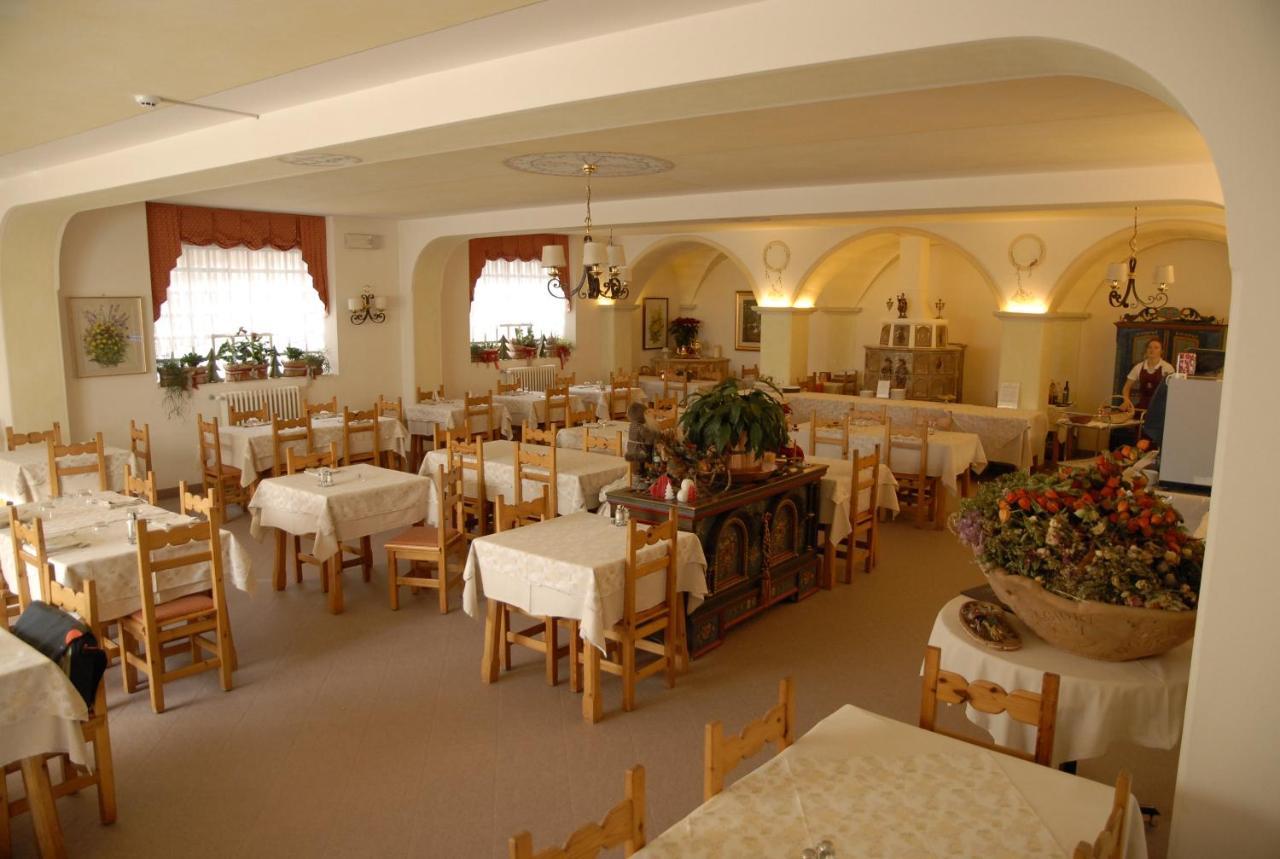 Albergo Adele Bormio Exterior foto