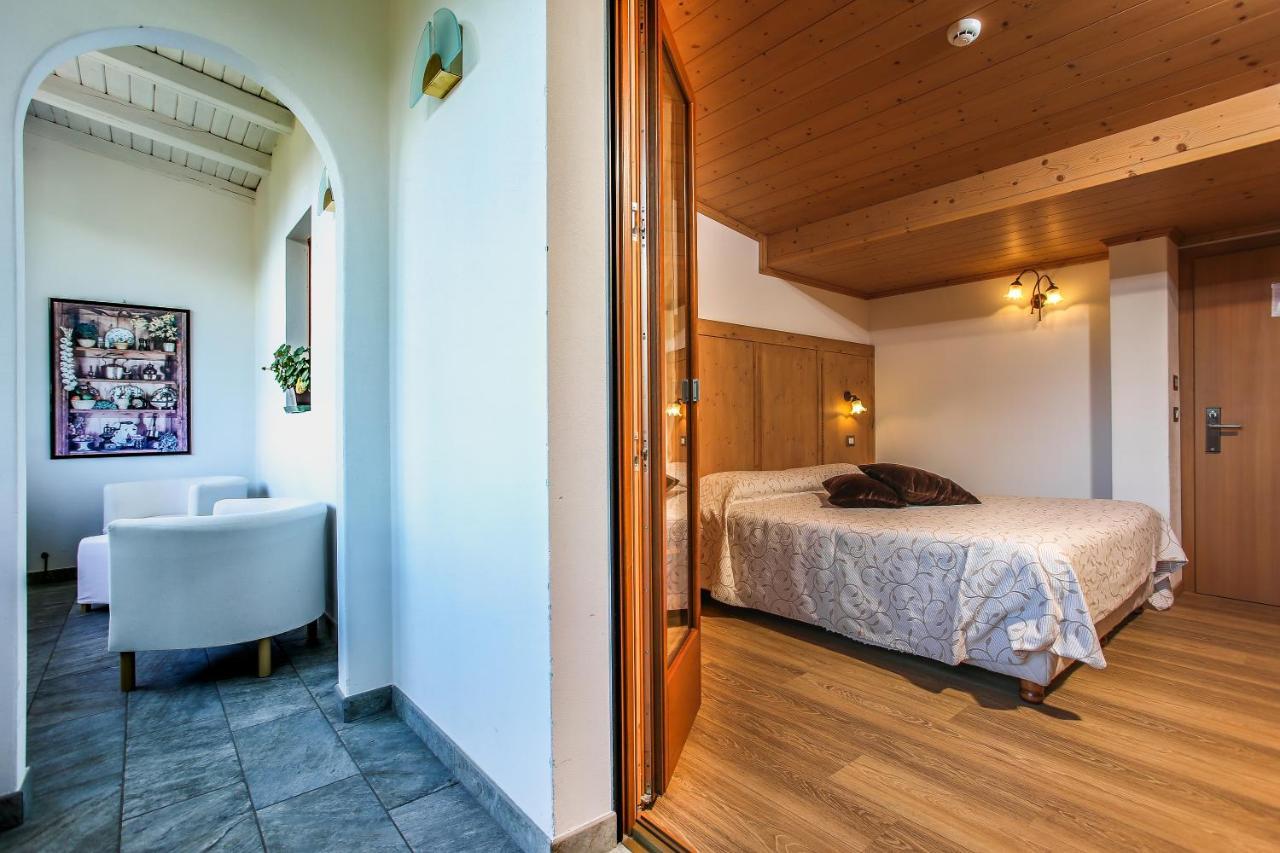 Albergo Adele Bormio Exterior foto